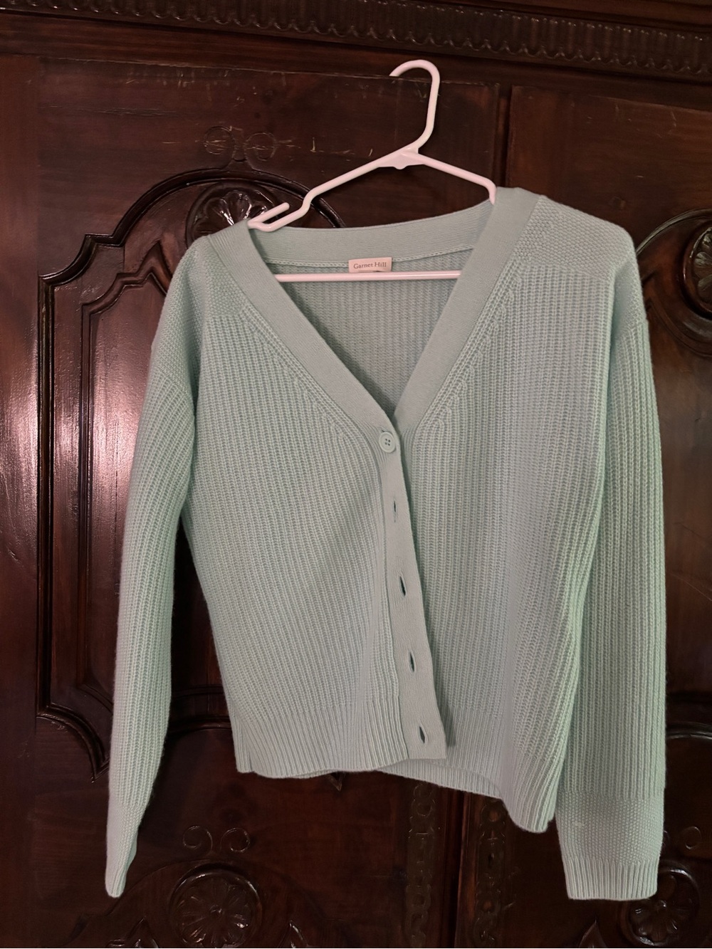Garnet Hill Mint Green V‑Neck Button Ribbed Cardigan